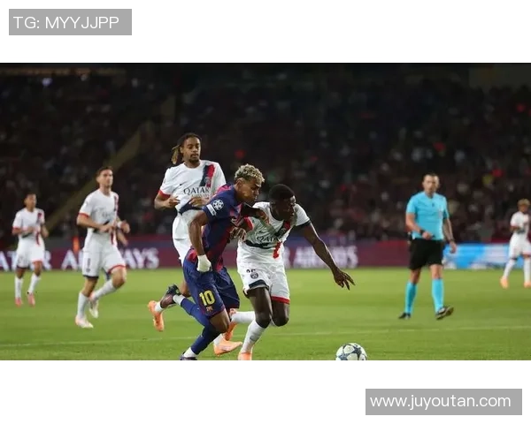 巴黎胜日耳曼对阵曼彻斯特联的巅峰对决引发全球关注